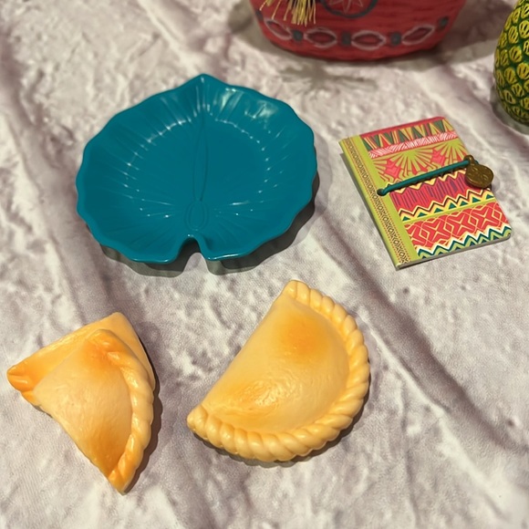 American girl lea Clark picnic set accessories - Picture 2 of 4